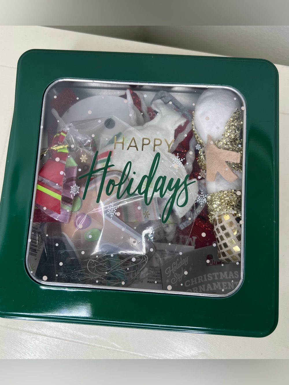 Brand New-Holiday Tin with 5 Assorted Ornaments